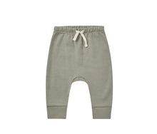 Load image into Gallery viewer, Quincy Mae Fall & Winter Collection