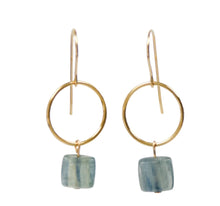 Load image into Gallery viewer, Emily Anne Earrings