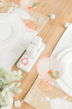 Load image into Gallery viewer, Nora Fleming Bases & Napkins