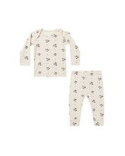 Load image into Gallery viewer, Quincy Mae Fall & Winter Collection