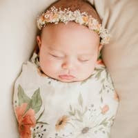 Load image into Gallery viewer, Muslin Baby Swaddles