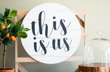 Load image into Gallery viewer, Circle Wooden Signs