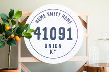 Load image into Gallery viewer, Circle Wooden Signs