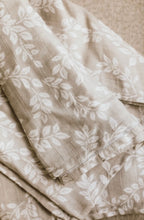 Load image into Gallery viewer, Muslin Baby Swaddles