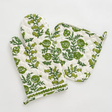 Load image into Gallery viewer, Pomegranate Aprons & Linens