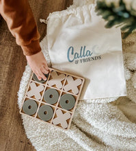Load image into Gallery viewer, Calla &amp; Friends Beechwood Tic Tac Toe
