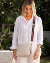 Load image into Gallery viewer, Louenhide Kasey Crossbody Bag-Lien
