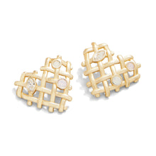 Load image into Gallery viewer, Spartina Earrings
