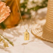Load image into Gallery viewer, Lenny &amp; Eva Storytellers Necklace-Flower
