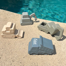 Load image into Gallery viewer, Calla &amp; Friends Grant’s Truck Bath Toys

