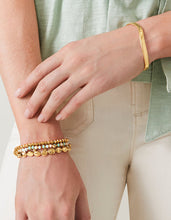 Load image into Gallery viewer, Spartina Splash Burke Beach Stretch Bracelet Gold Pearls
