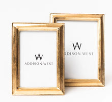 Load image into Gallery viewer, Two&#39;s Company Chalet Gold Leaf Photo Frame
