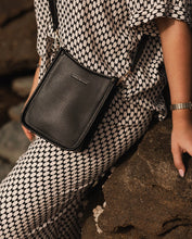 Load image into Gallery viewer, Louenhide Parker Logo Crossbody Bag-Black
