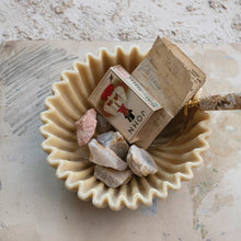 Load image into Gallery viewer, Decorative Resin Fluted Bowl

