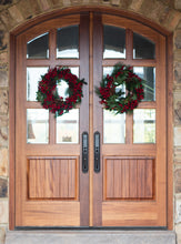 Load image into Gallery viewer, Berry &amp; PIne Cone Wreath
