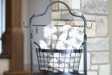 Load image into Gallery viewer, Honey Bee Oven Mitt &amp; Potholder/Trivet
