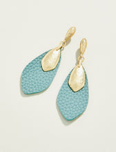 Load image into Gallery viewer, Spartina Earrings
